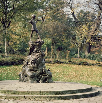 Peter Pan by George James Frampton